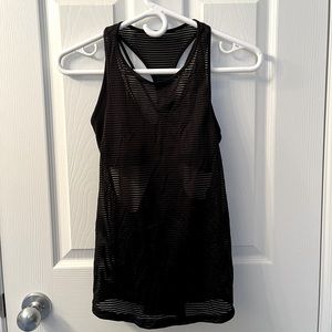 Lululemon Strappy Tank with Built In Bra SIZE 4